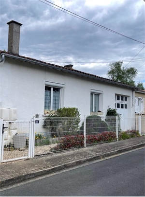 maison à la vente -   86400  CIVRAY, surface 52 m2 vente maison - UBI472463495